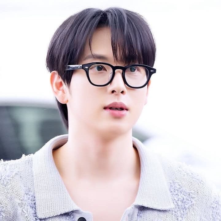 Recent activity shot of Lim Siwan