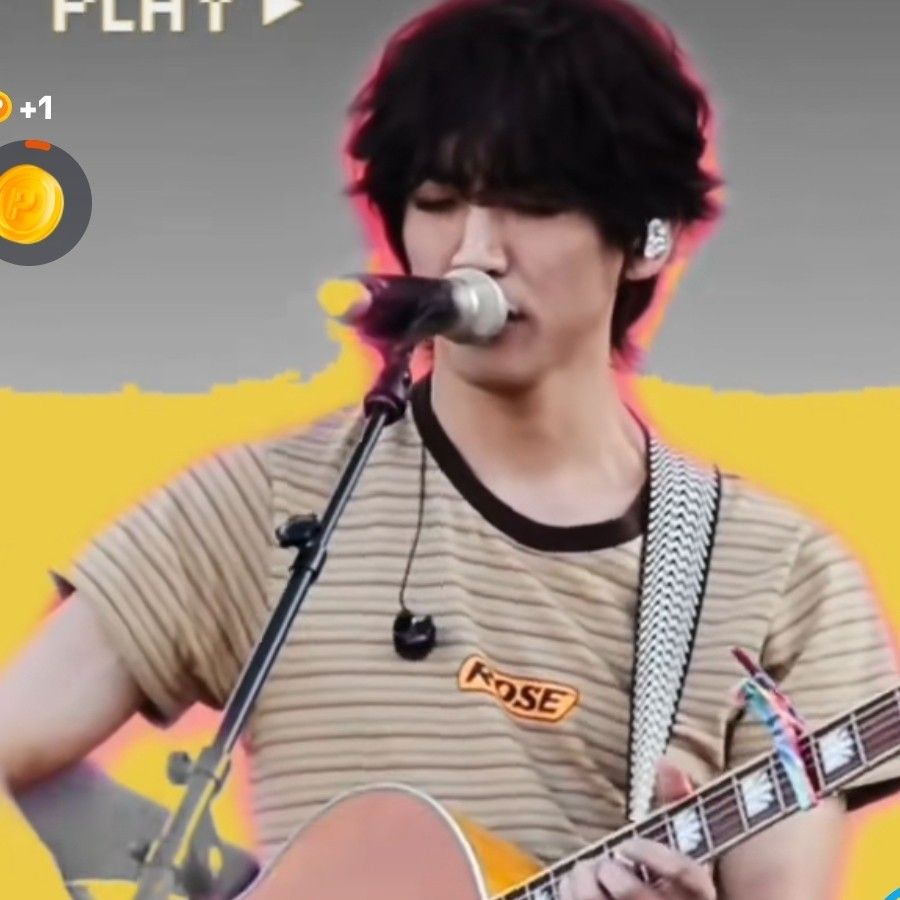 A moment captured by a fan of Lee Seungyoon