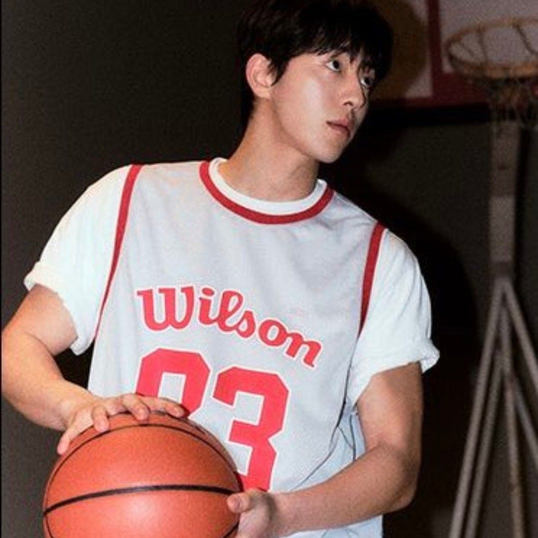 Behind-the-scenes cut of Nam Joohyuk