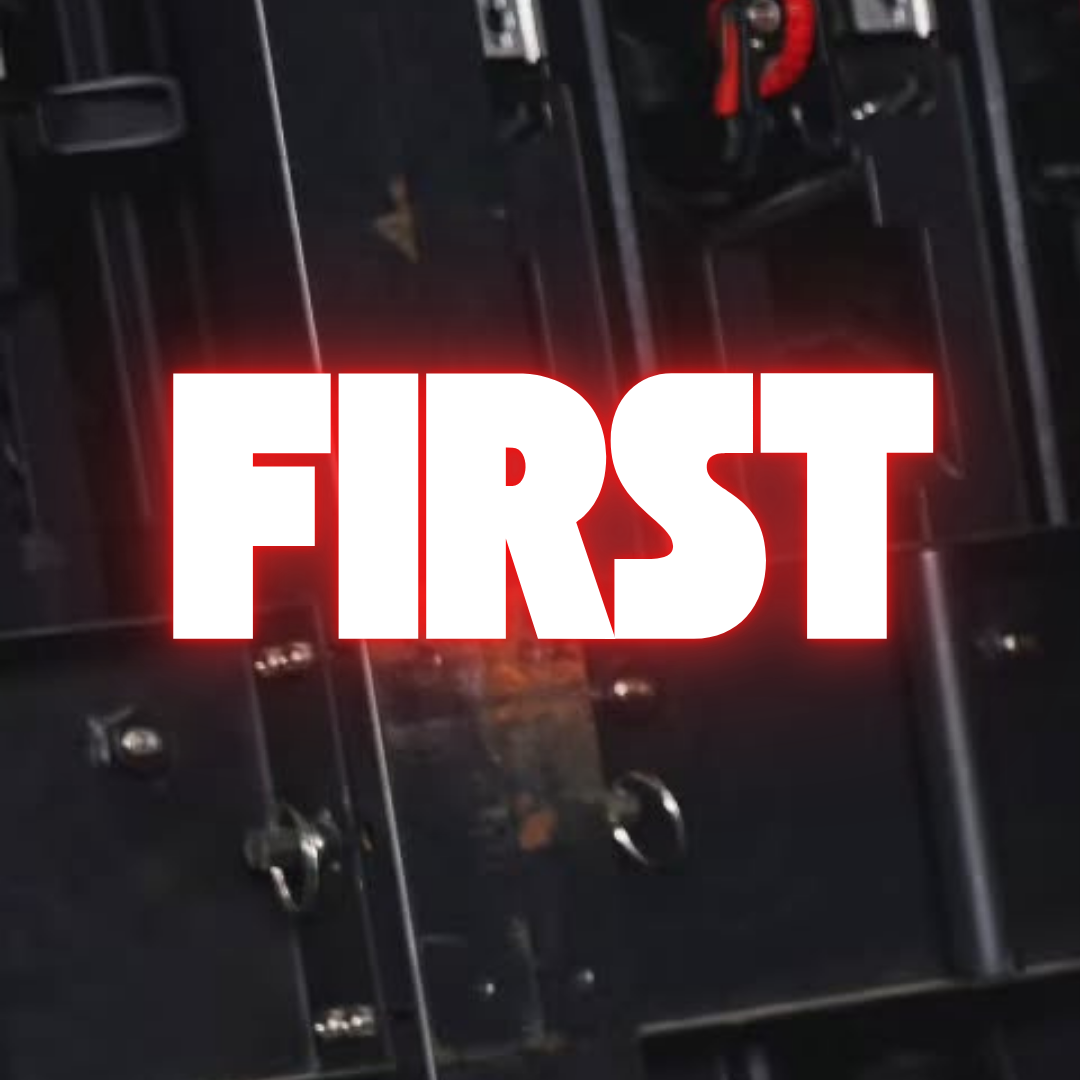 Latest photo of First Kanaphan Puitrakul