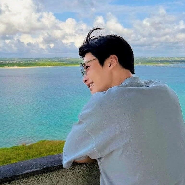 Behind-the-scenes cut of Woo Dohwan