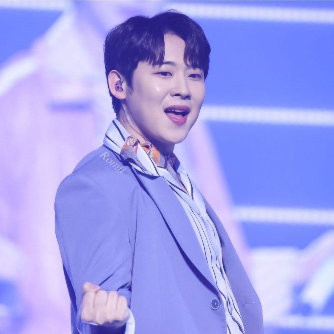 A moment captured by a fan of Jinuk