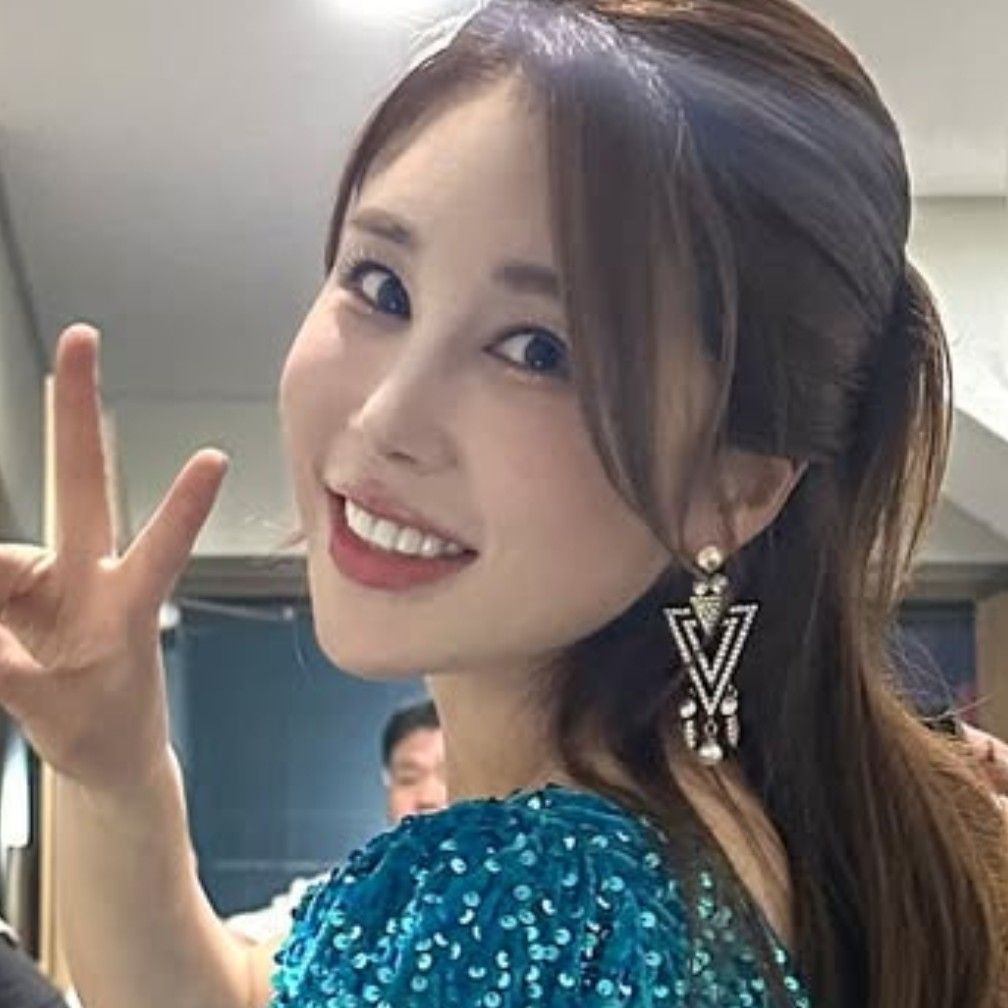 Recent activity shot of Kim Soyou