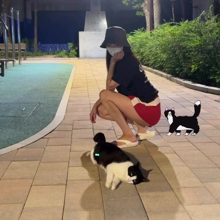 Behind-the-scenes cut of Kim Heesun