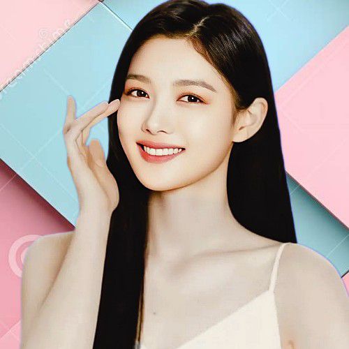 Latest photo of Kim Youjung