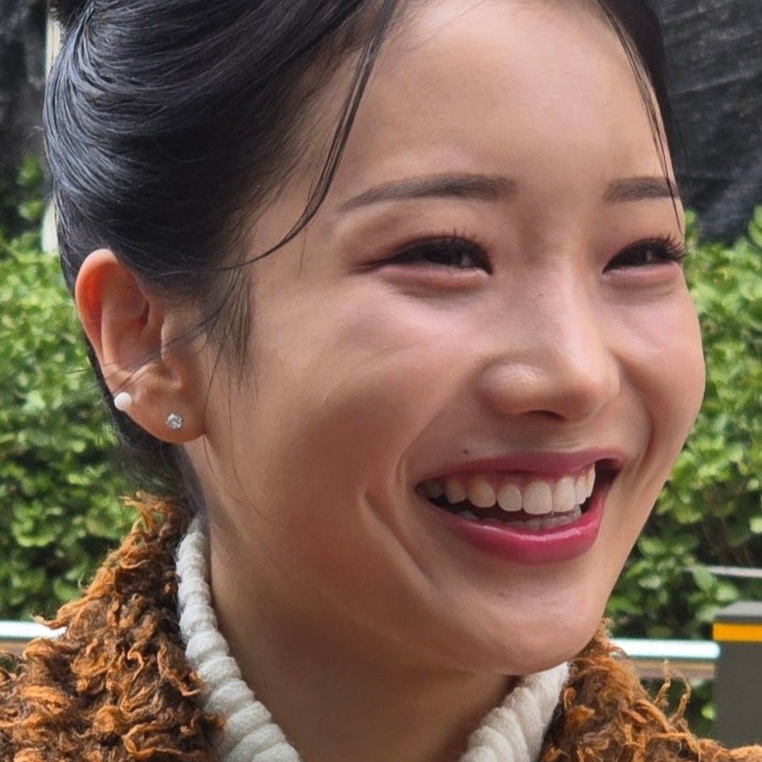 Behind-the-scenes cut of Kim Soyeon (2004)