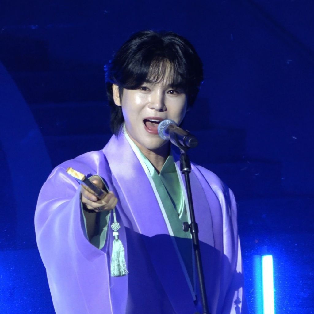 Behind-the-scenes cut of Kim Junsu (1991)