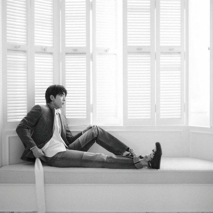 Behind-the-scenes cut of Nam Joohyuk