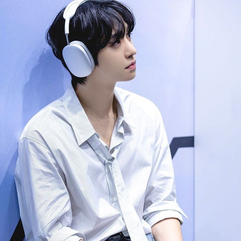 Recent activity shot of Ahn Hyoseop