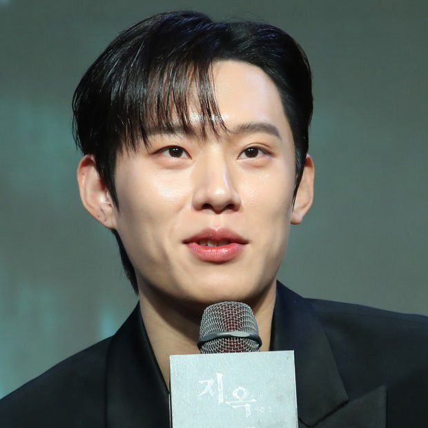 Recent activity shot of Kim Sungcheol