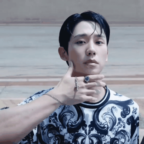 Momen yang diabadikan oleh penggemar Jung Haein