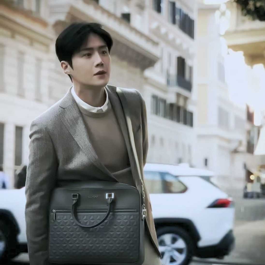 Recent activity shot of Kim Seonho