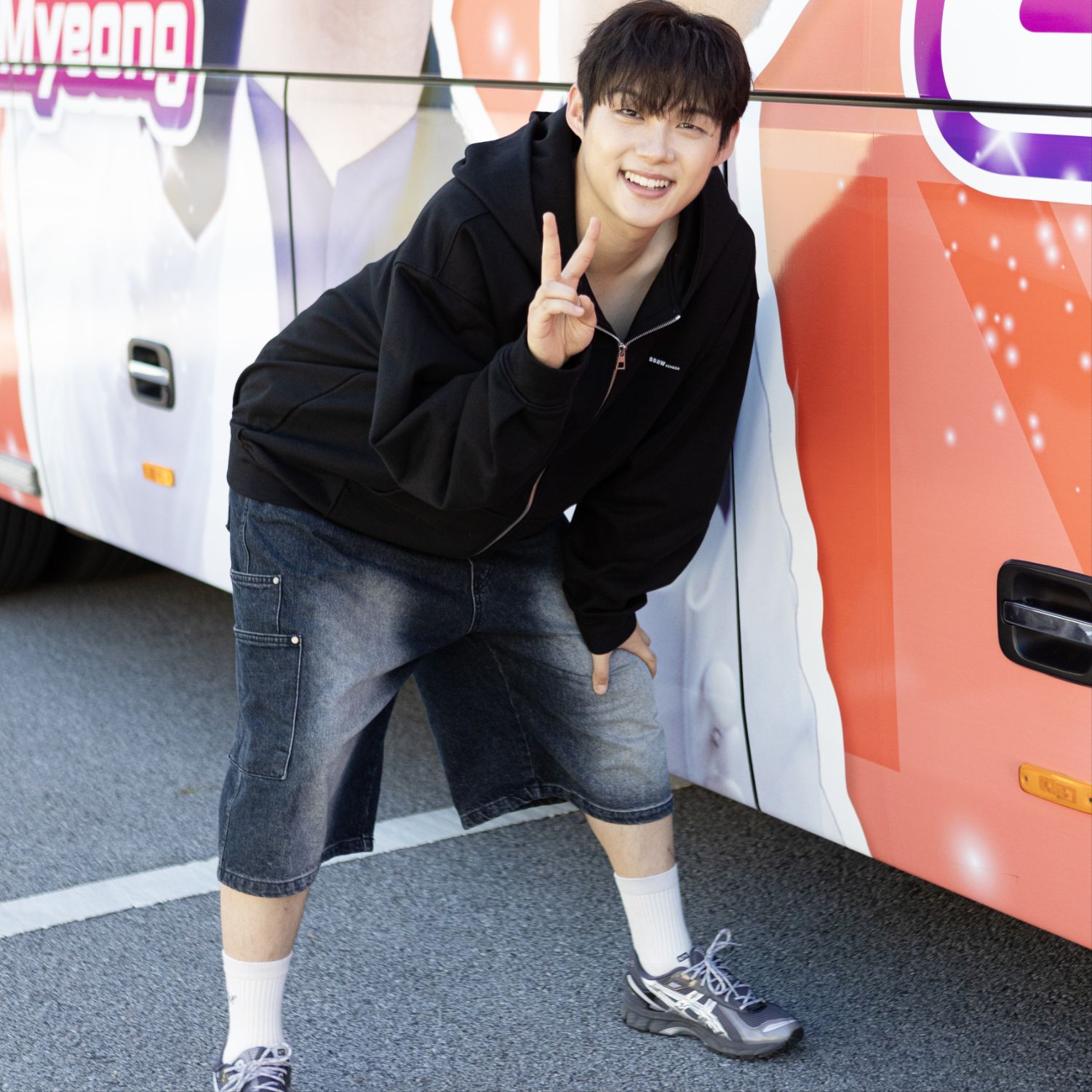 Behind-the-scenes cut of Choi Jaemyeong