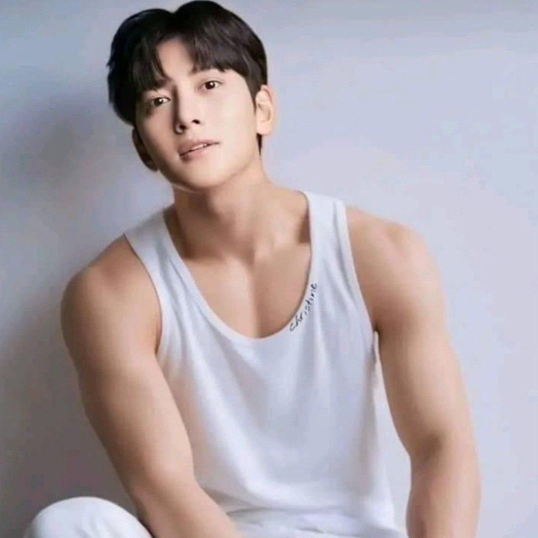 Latest photo of Ji Changwook