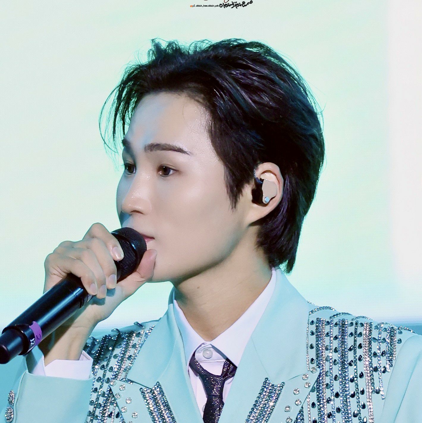 김희재의 비하인드 컷