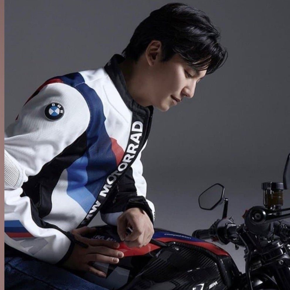 Behind-the-scenes cut of Kim Namgil