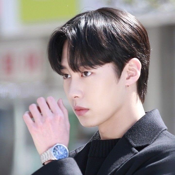 Latest photo of Lee Jaewook