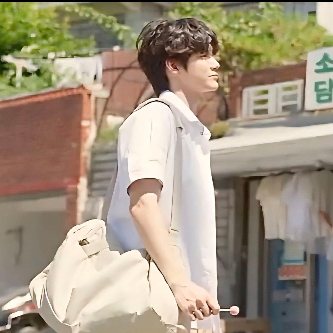 Momen yang diabadikan oleh penggemar Ong Seongwu