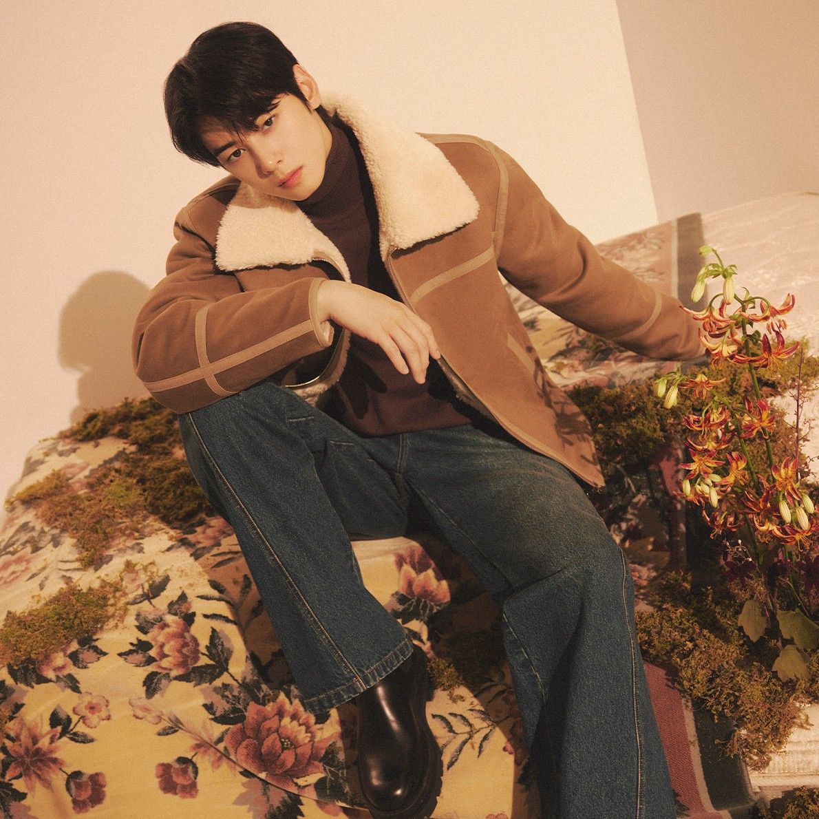 Recent activity shot of Cha Eunwoo