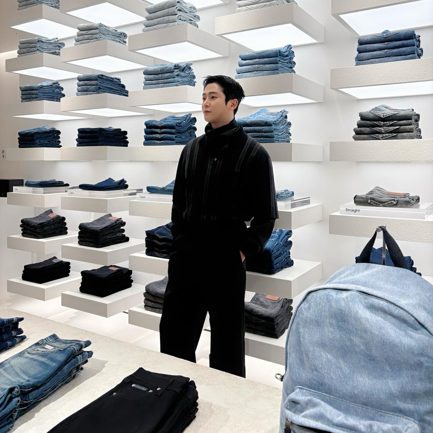 Behind-the-scenes cut of Rowoon