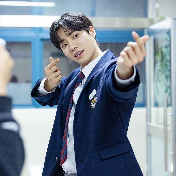 Recent activity shot of Choo Youngwoo