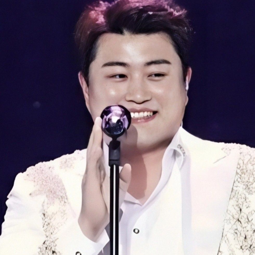 Recent activity shot of Kim Hojoong