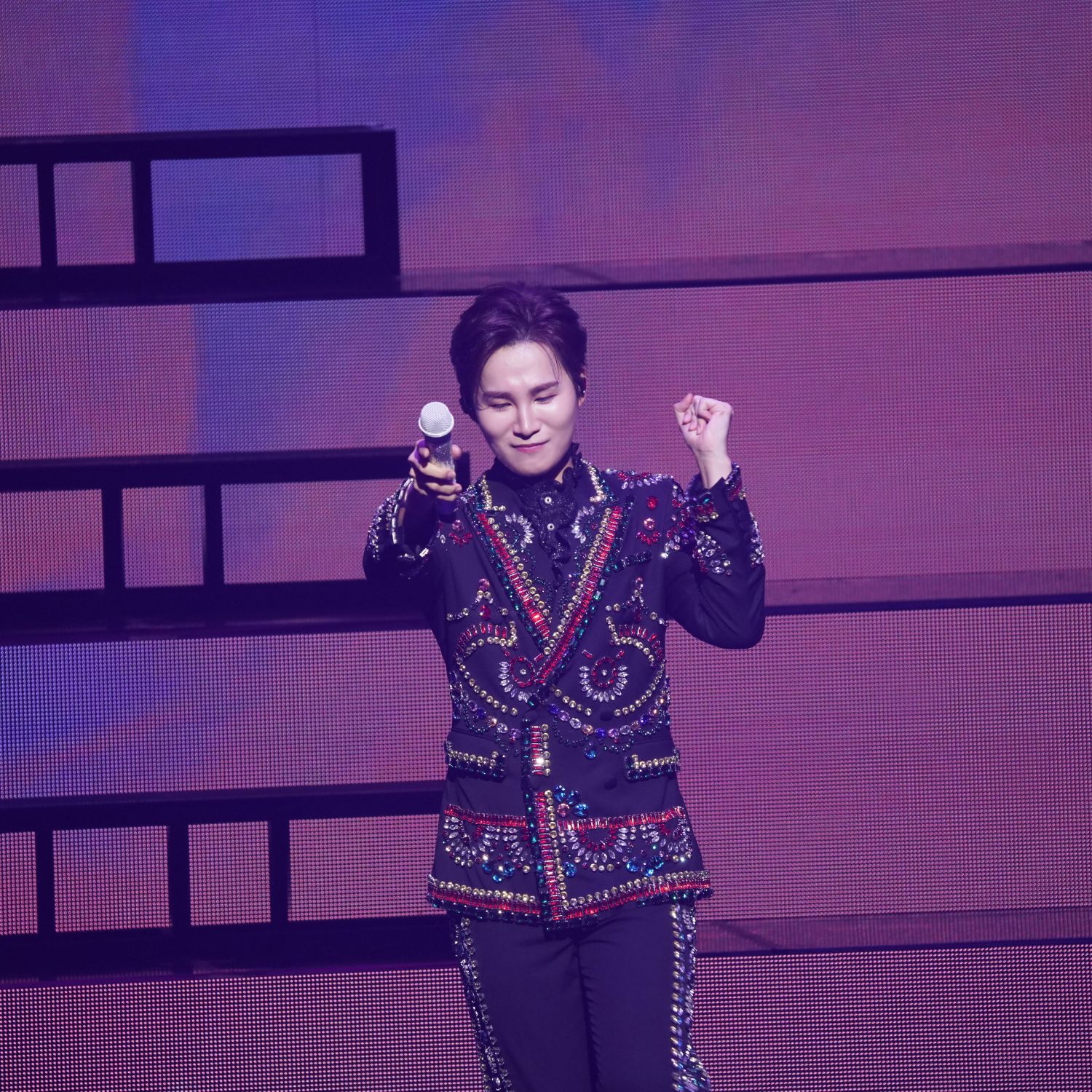 粉絲拍下的金熙栽瞬間