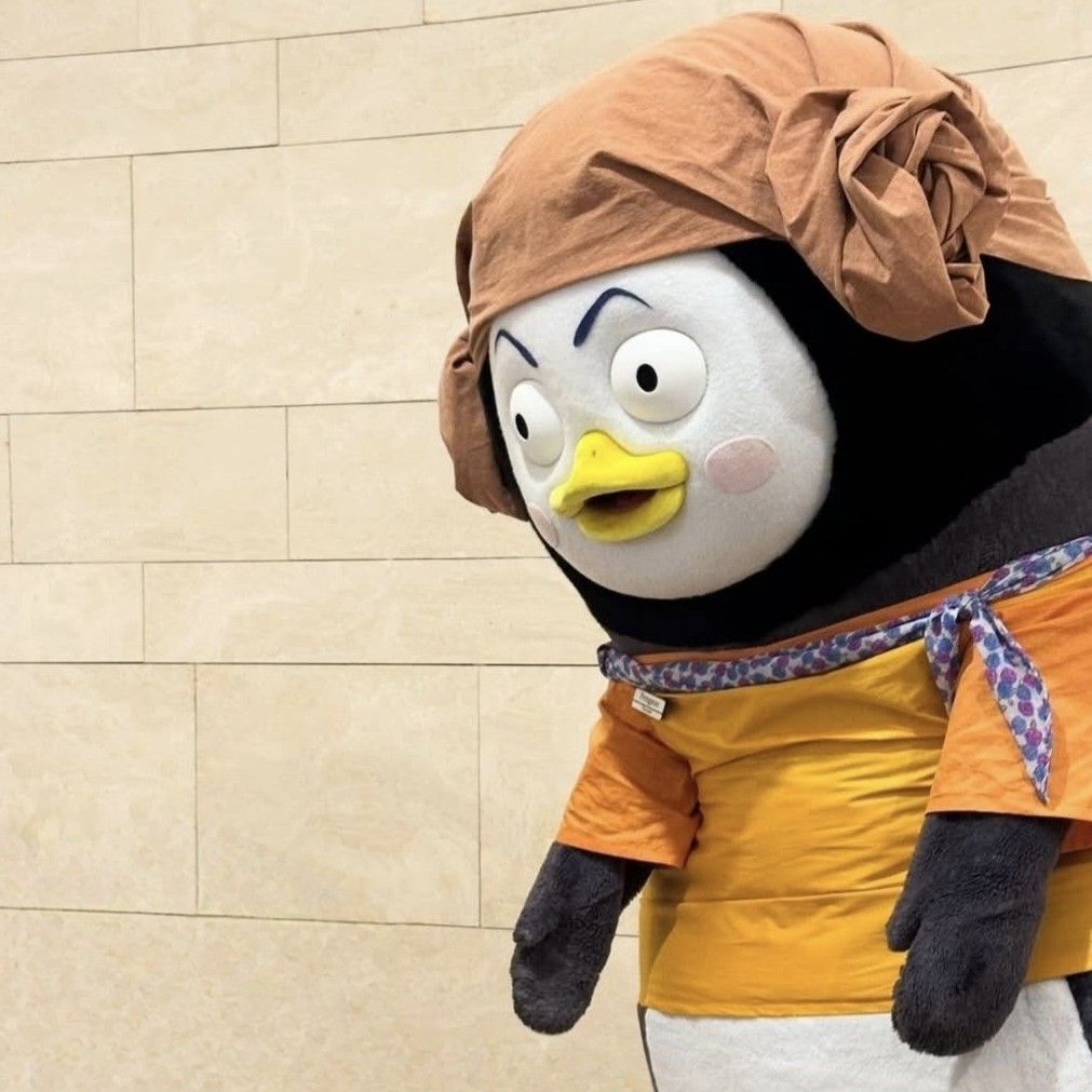 Behind-the-scenes cut of Pengsoo