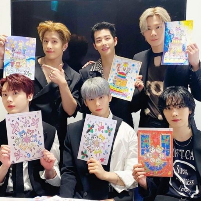 Recent activity shot of Cha Eunwoo