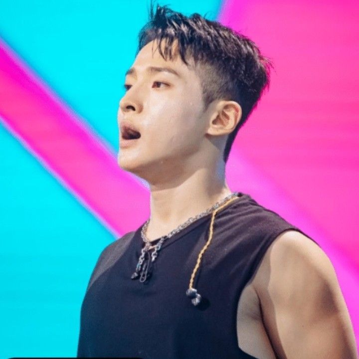 Latest photo of Seong Ri