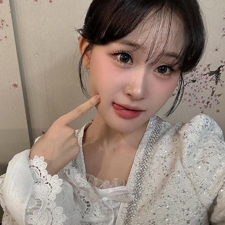 Latest photo of Kim Dahyun