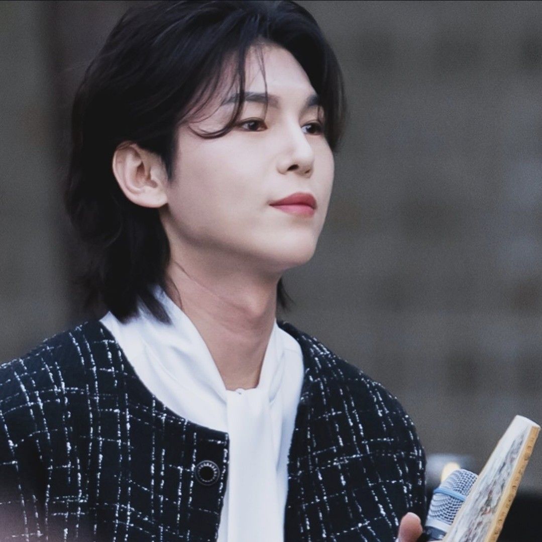 Behind-the-scenes cut of Kim Junsu (1991)