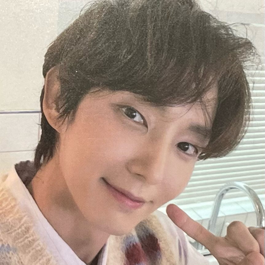 Behind-the-scenes cut of Lee Joongi