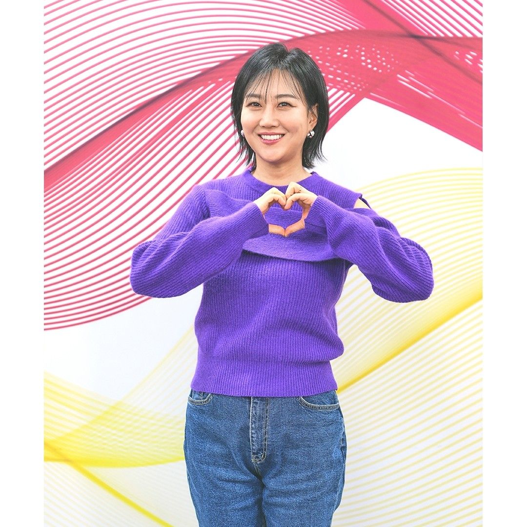 Recent activity shot of Jang Yoonjeong