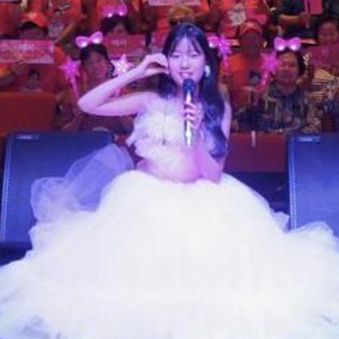 Latest photo of Bin Yeseo