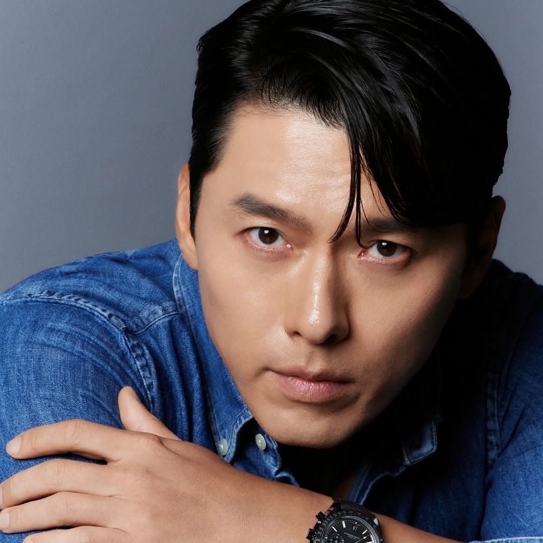 Momen yang diabadikan oleh penggemar Hyun Bin