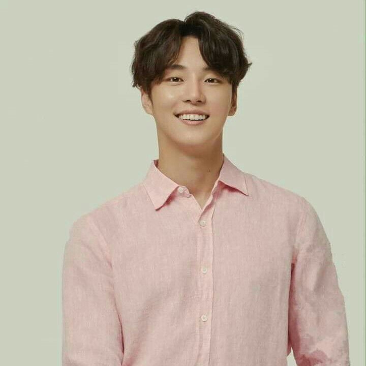 Recent activity shot of Yoon Shiyoon