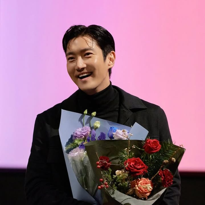 A moment captured by a fan of Choi Siwon