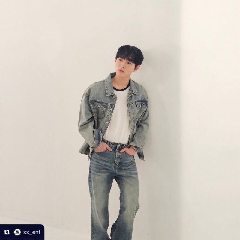 Lee Byeongchan的最新照片