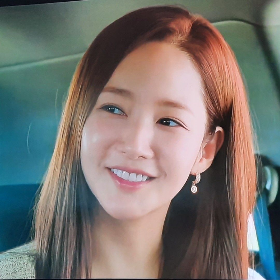 Latest photo of Park Minyoung