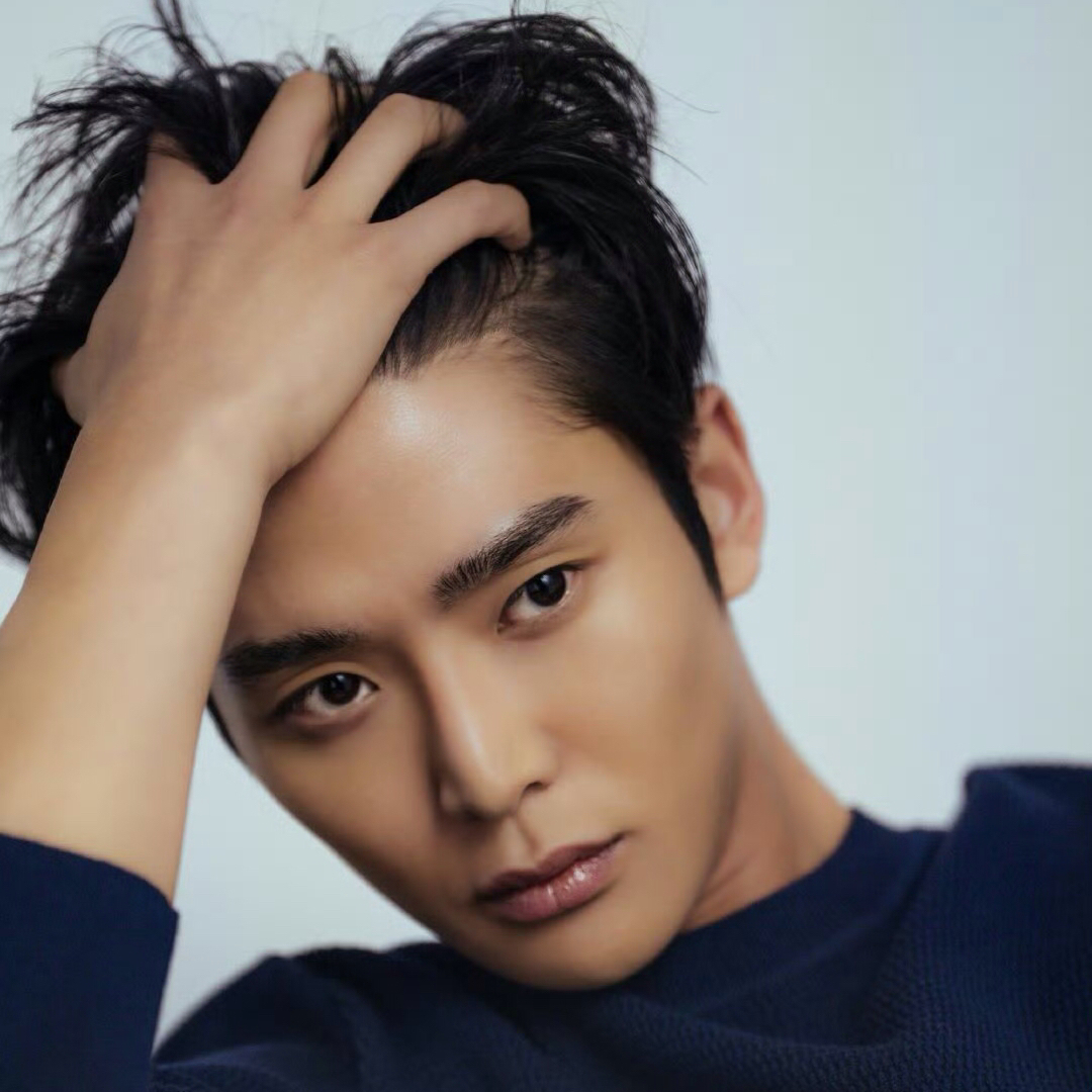 Latest photo of Rowoon