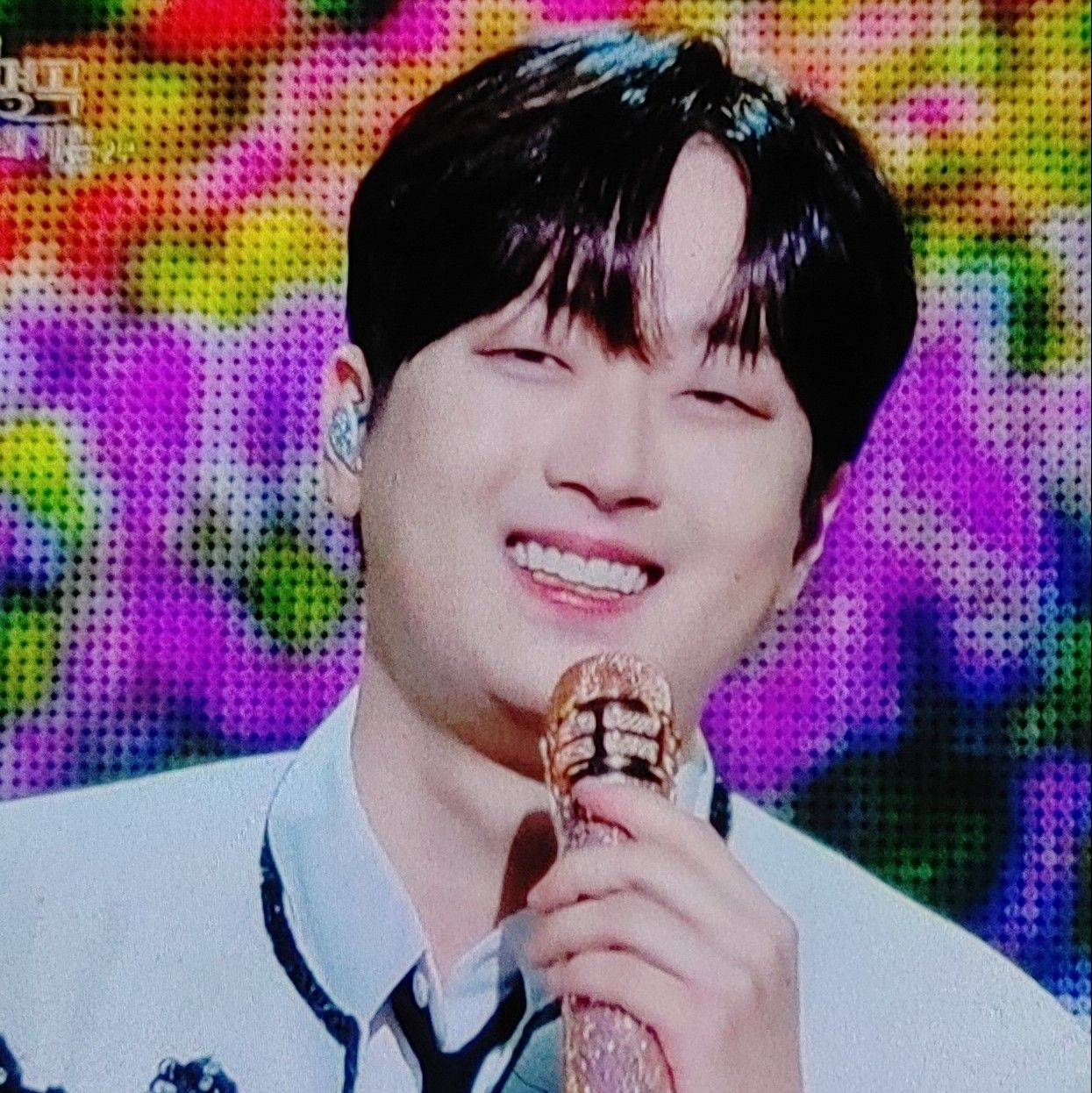 イ・チャンウォンのビハインドカット