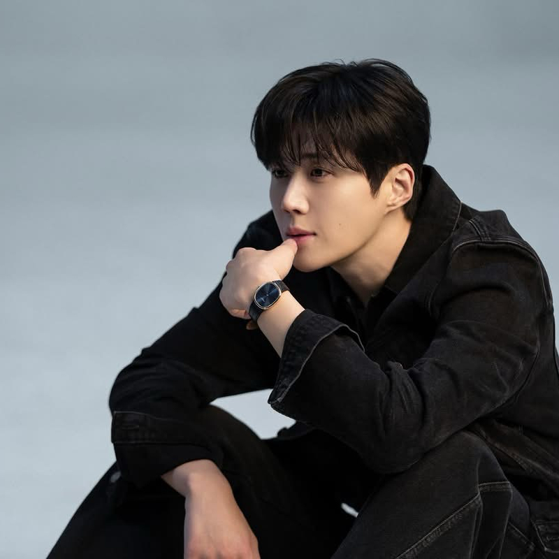 Recent activity shot of Kim Seonho