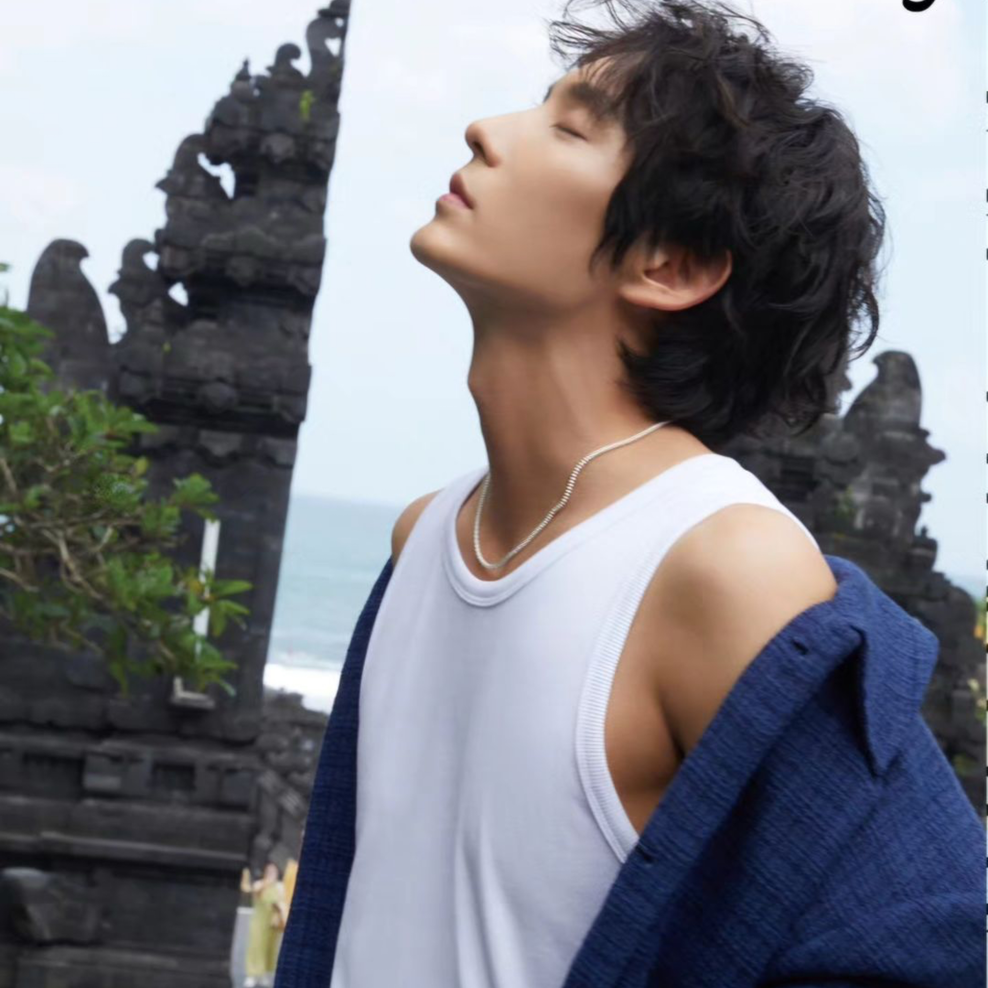 Cuplikan di balik layar dari Lee Joongi