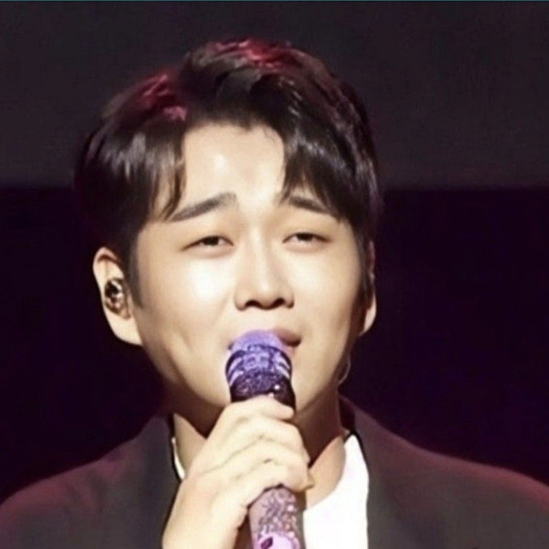Latest photo of Hwang Youngwoong