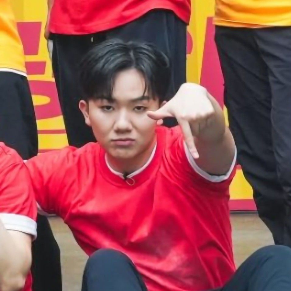 A moment captured by a fan of Nam Seungmin