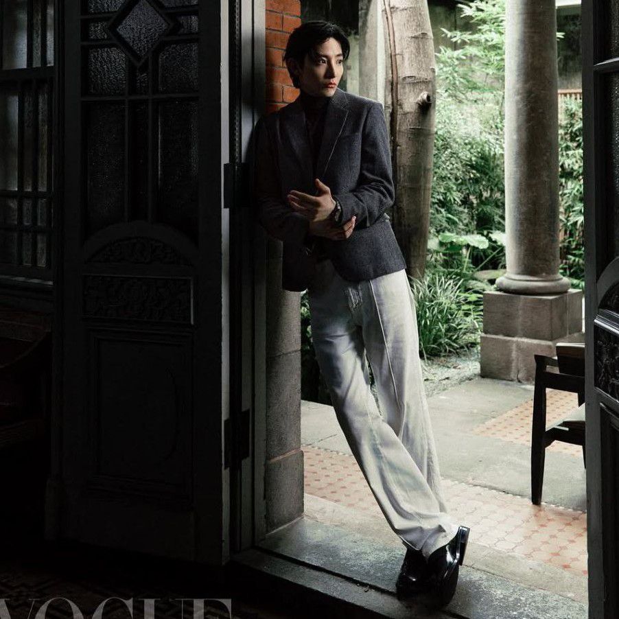 Behind-the-scenes cut of Lee Soohyuk