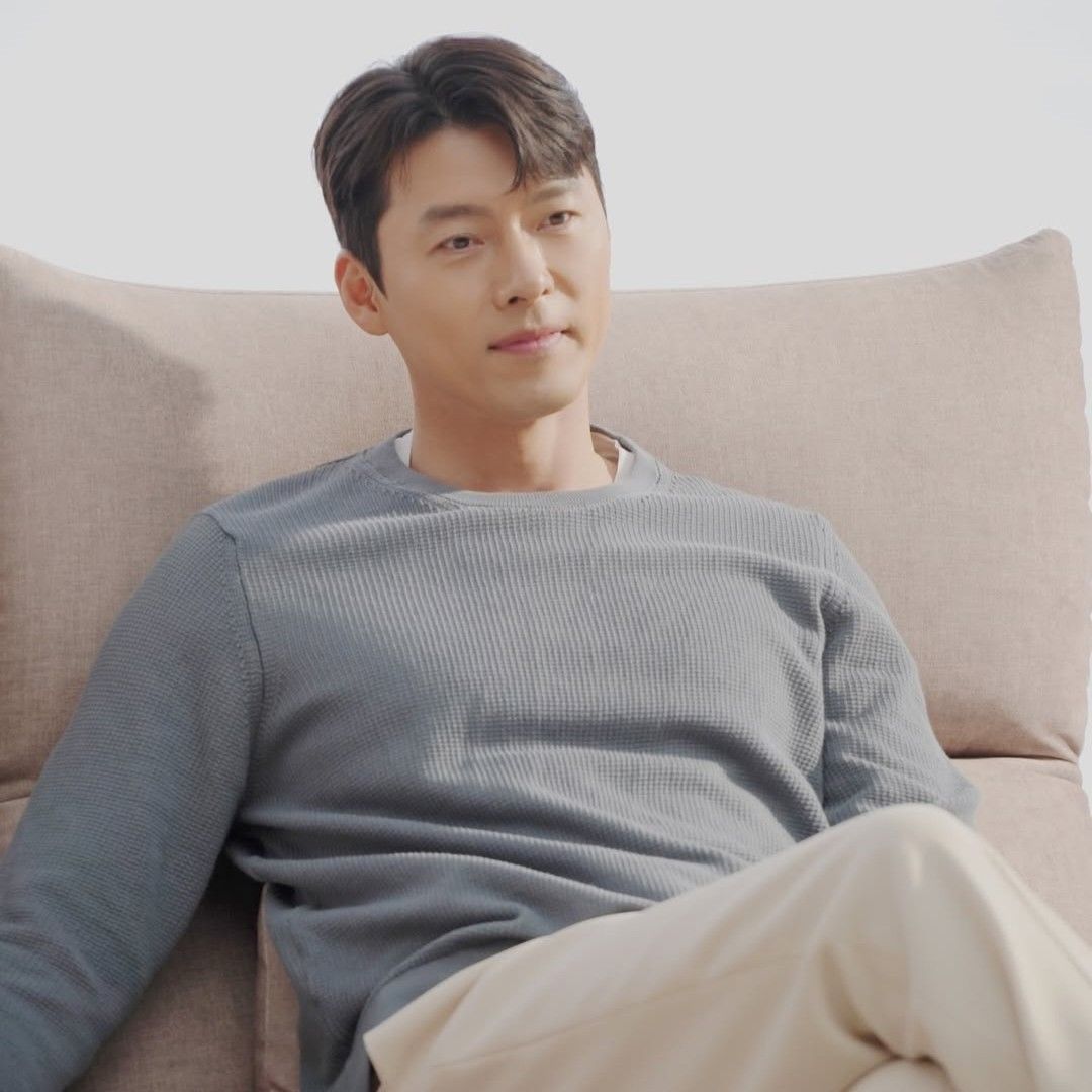 Foto kegiatan terbaru dari Hyun Bin