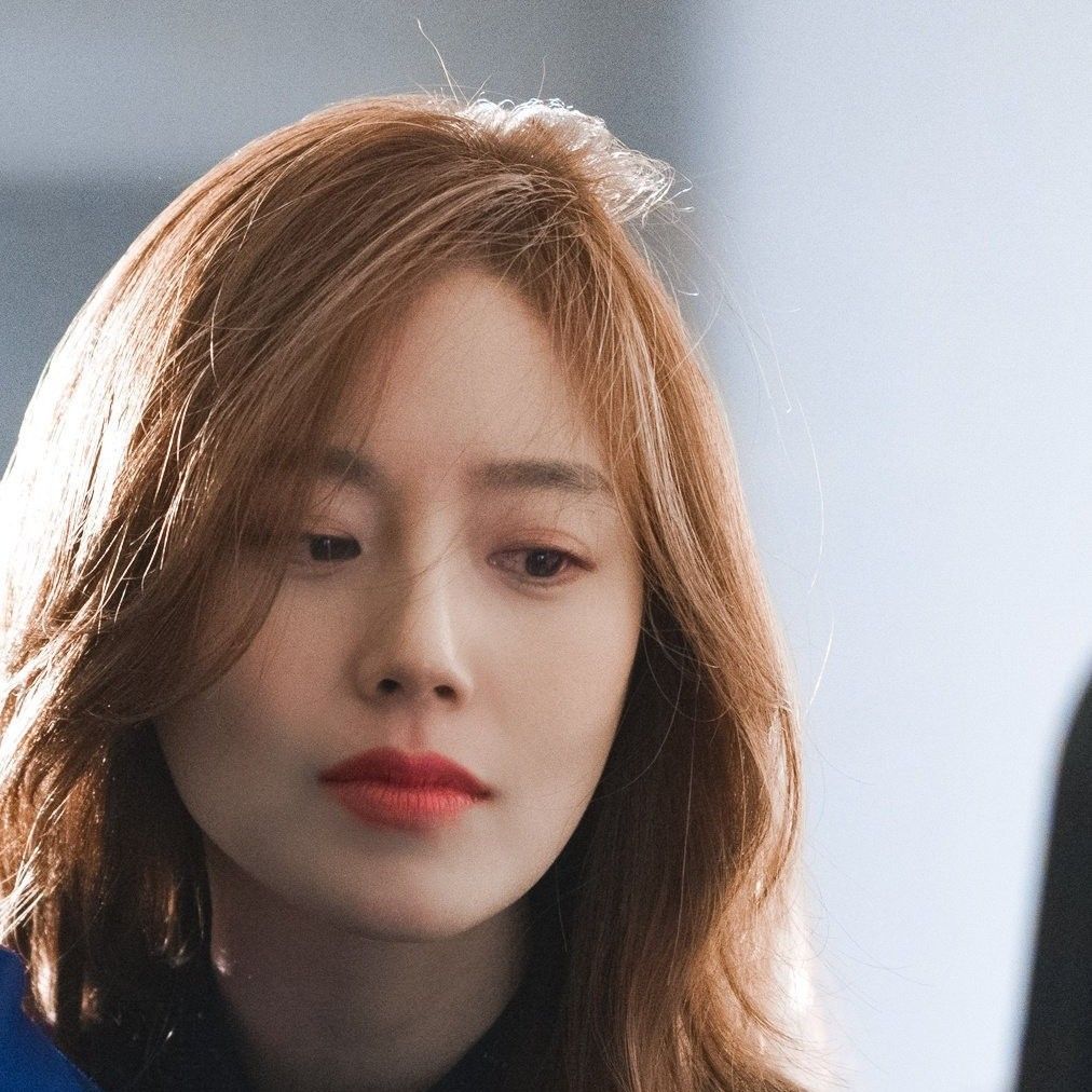 Latest photo of Moon Chaewon