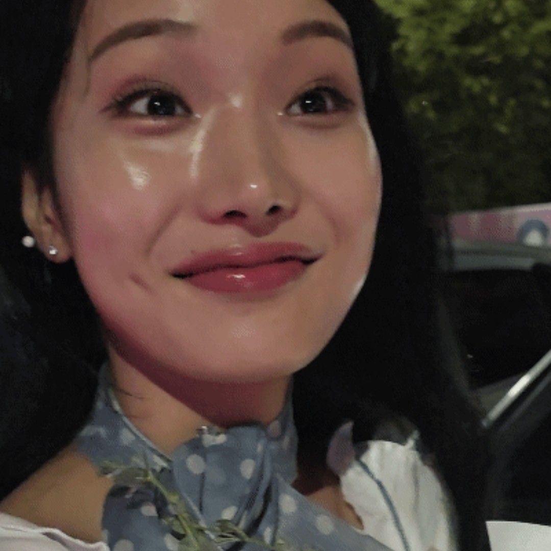 Behind-the-scenes cut of Kim Soyeon (2004)